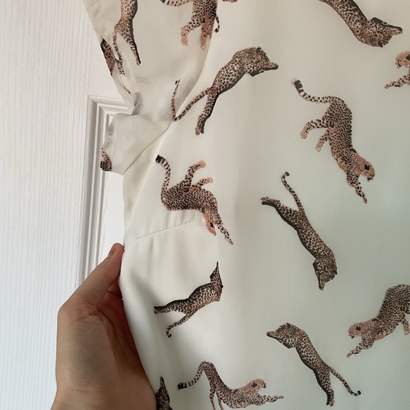 Vero Moda Cream Colour Sheer Leopard Top - Picture 13 of 16